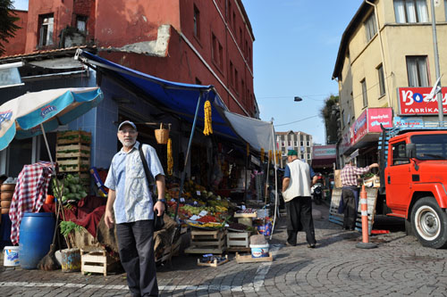 My father and the ancestral vegetable stand